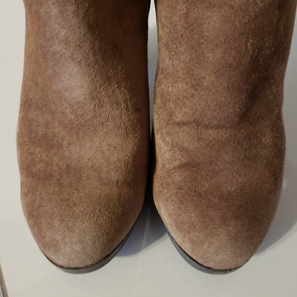Aldo Leather Suede Platform Knee Boots Sandy Tan Color Fall Winter Tread Great 6 - Picture 4 of 10